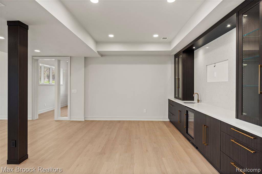main property photo 79
