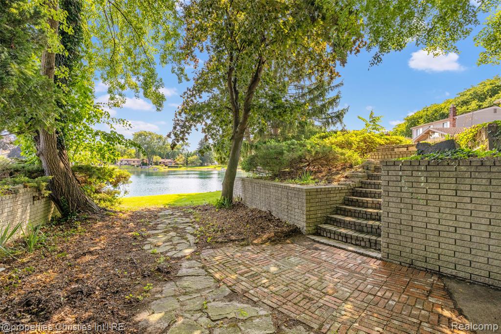 main property photo 55