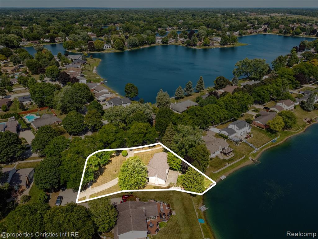 main property photo 62