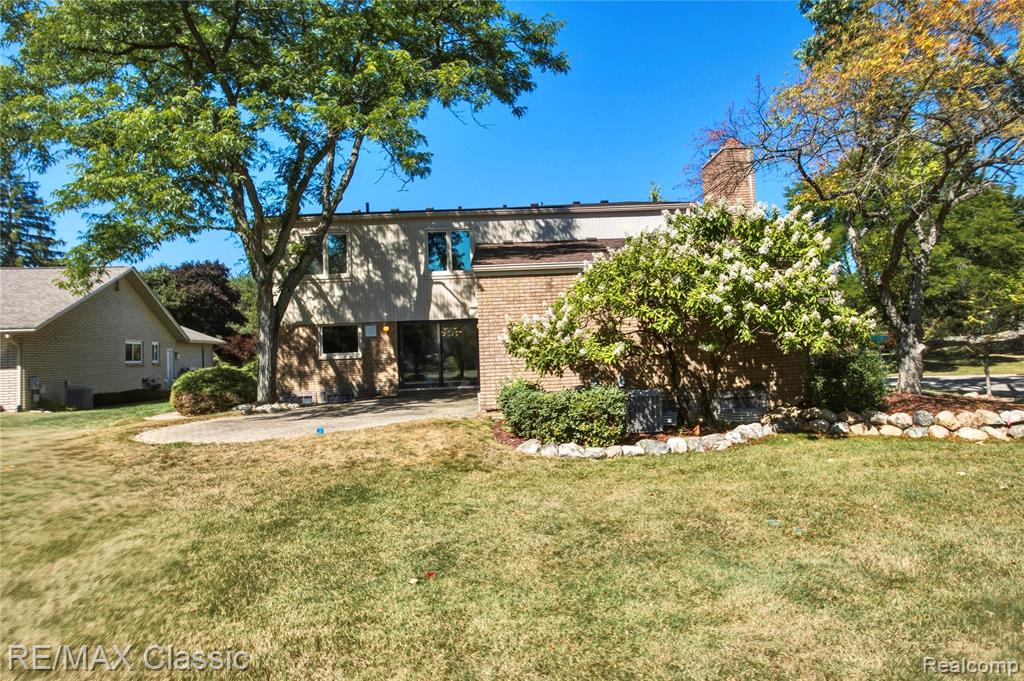 main property photo 47