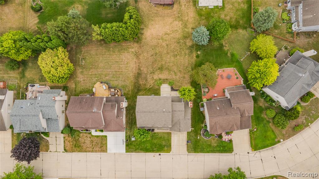 main property photo 65