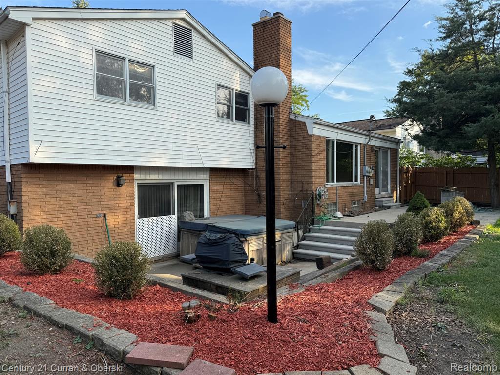 main property photo 5