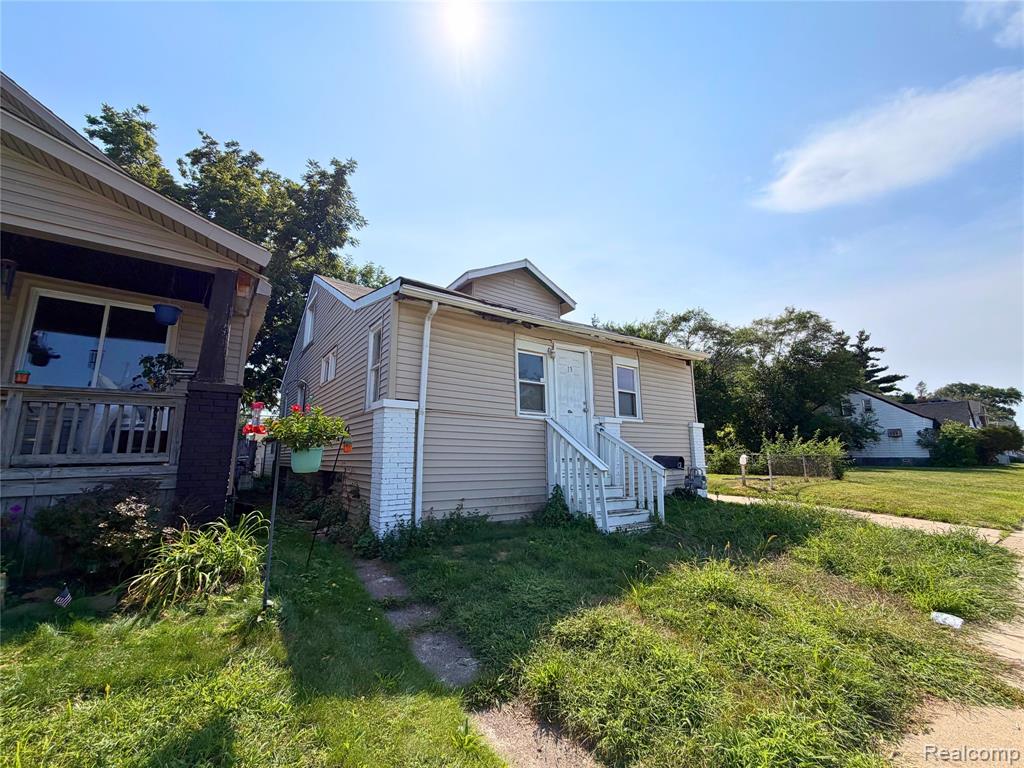 main property photo 2