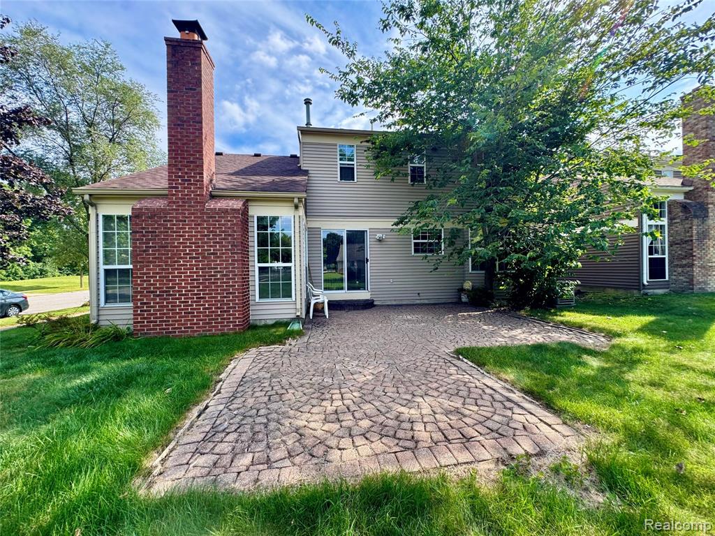 main property photo 29