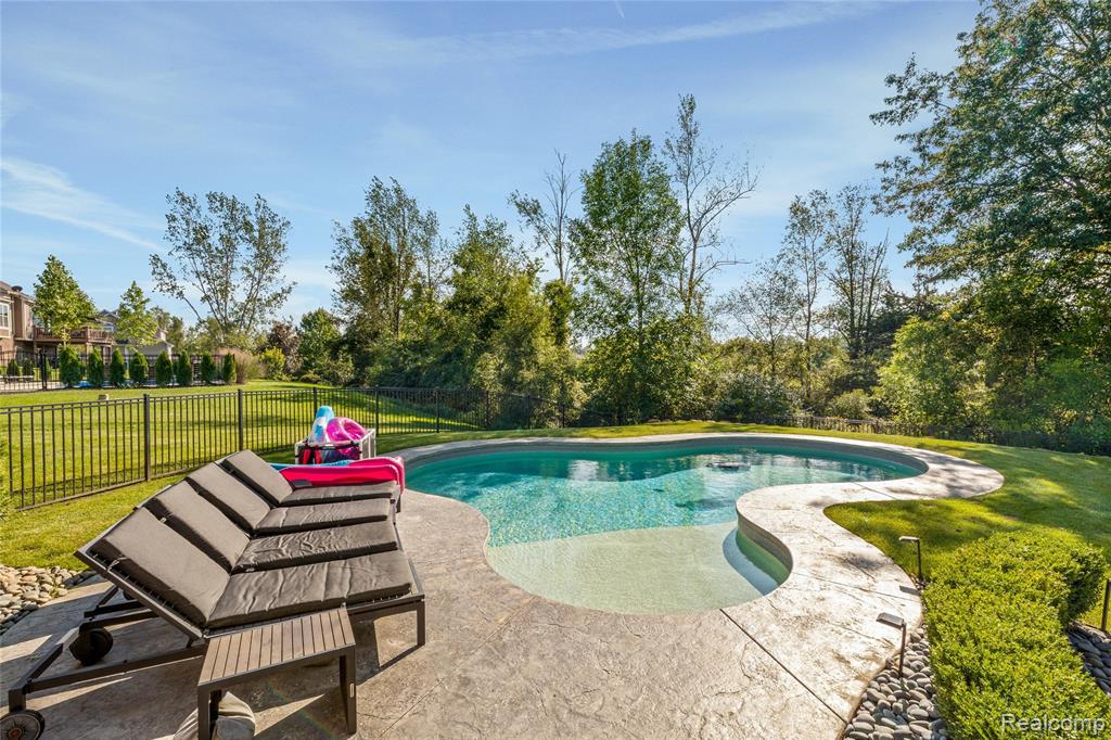 main property photo 55