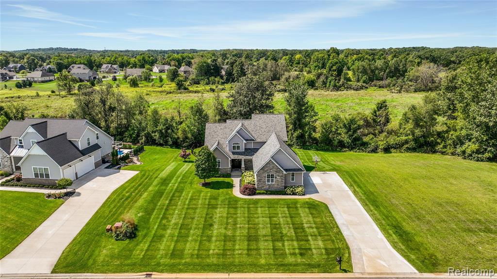 main property photo 59
