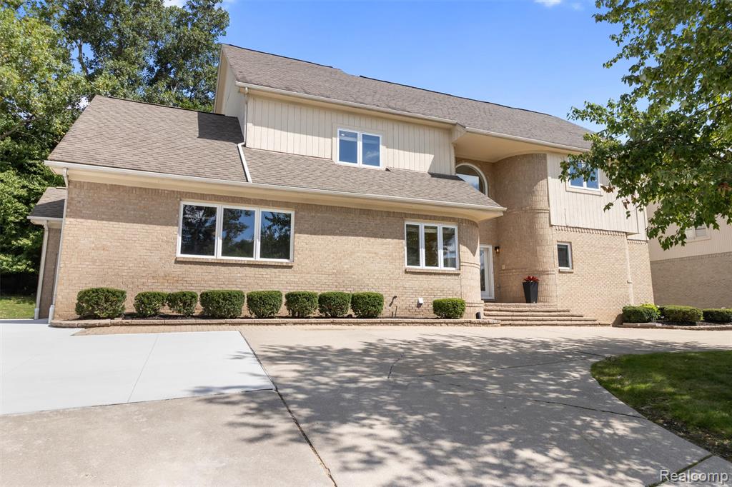 main property photo 81