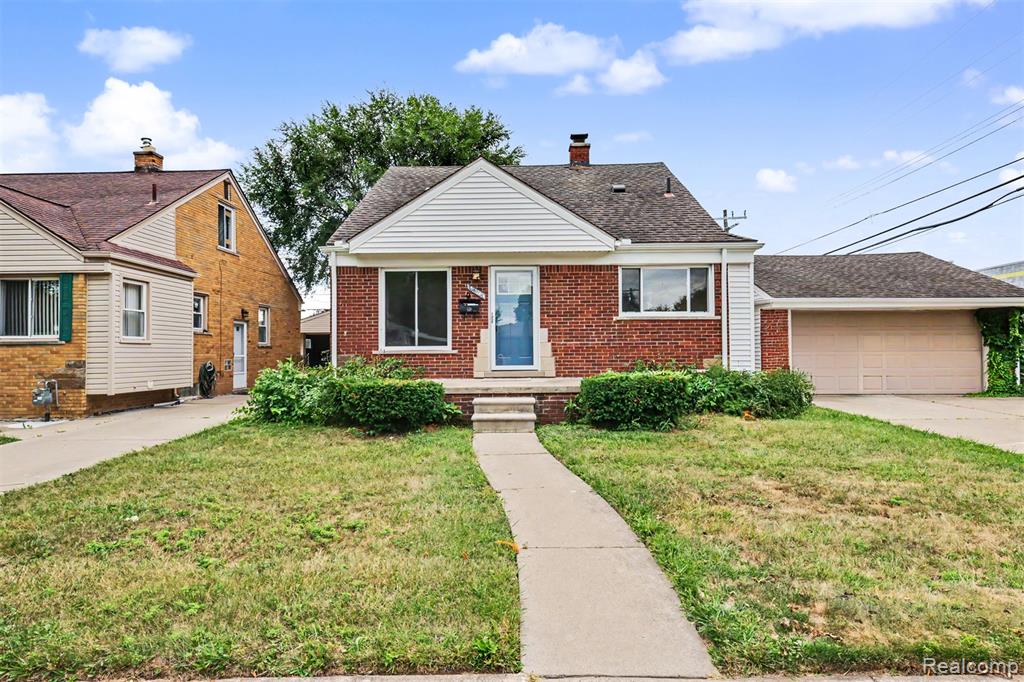 main property photo 0