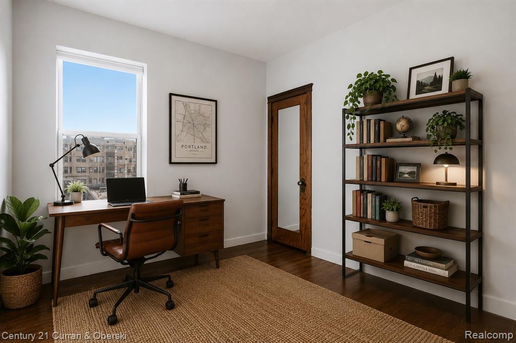 main property photo 17