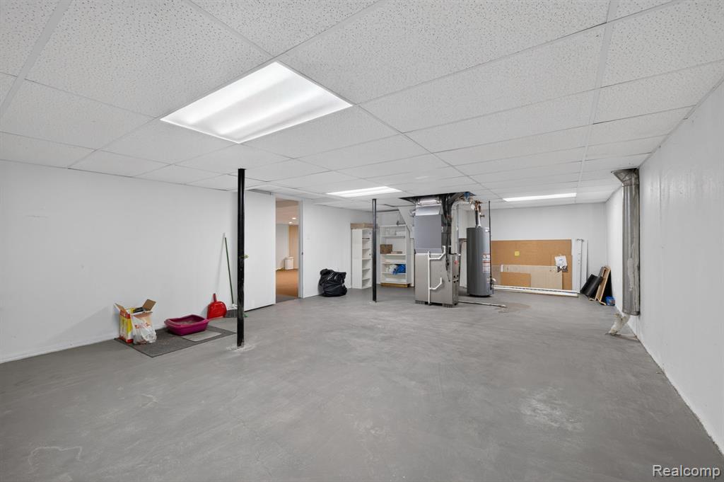 main property photo 48