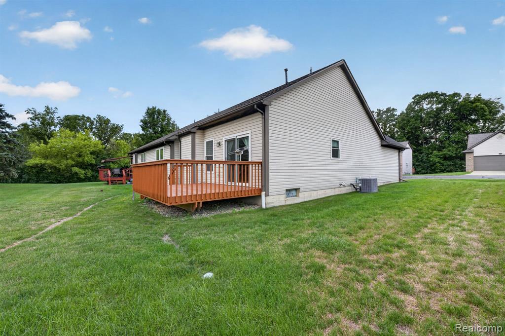 main property photo 58