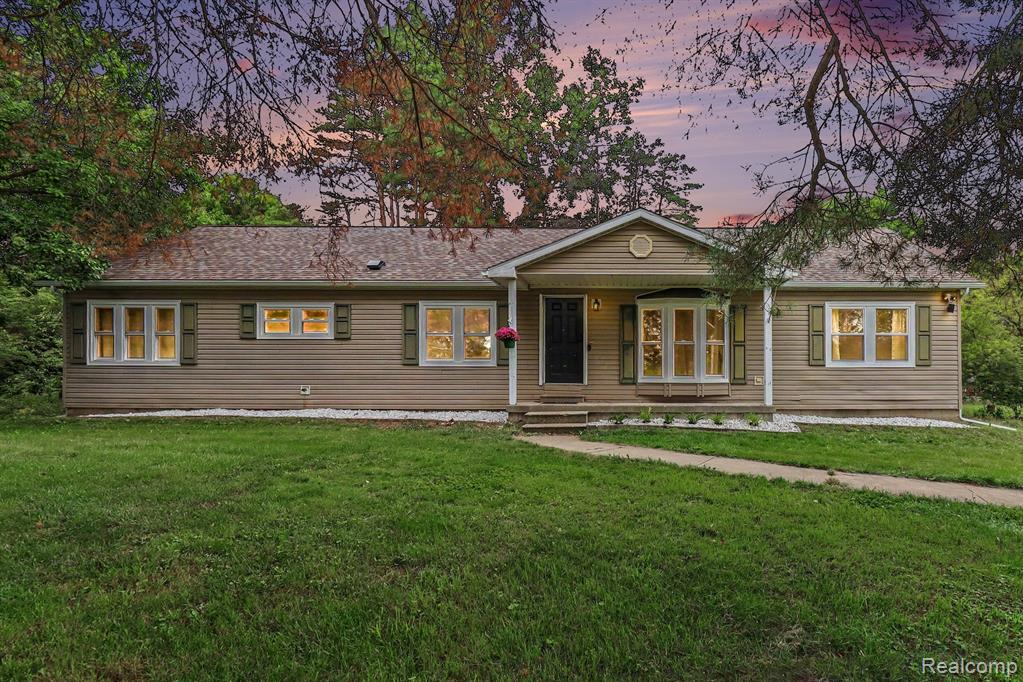 main property photo 0