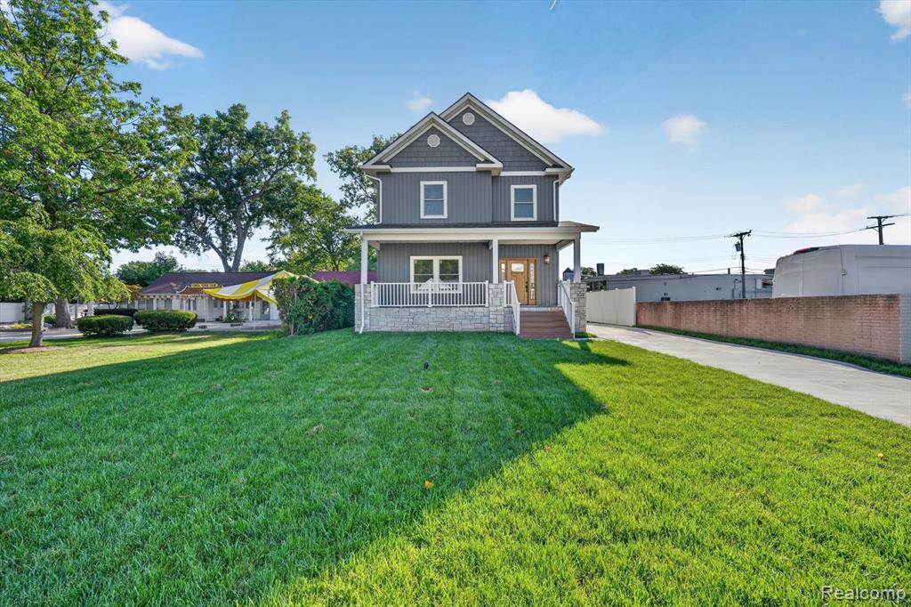 main property photo 5