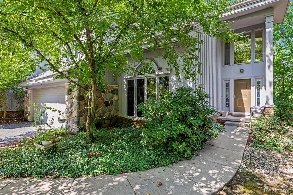 main property photo 44