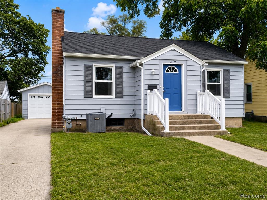 main property photo 0