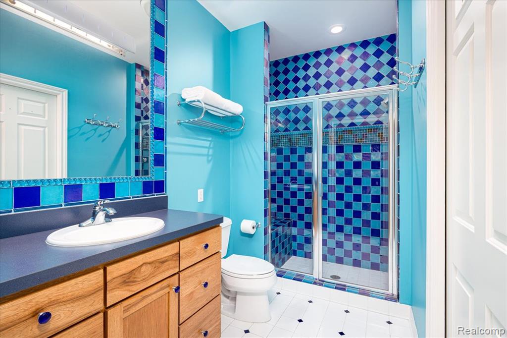 main property photo 54