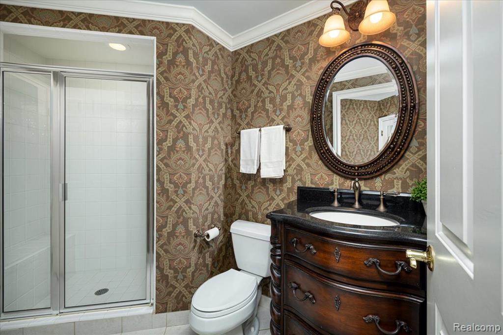 main property photo 66