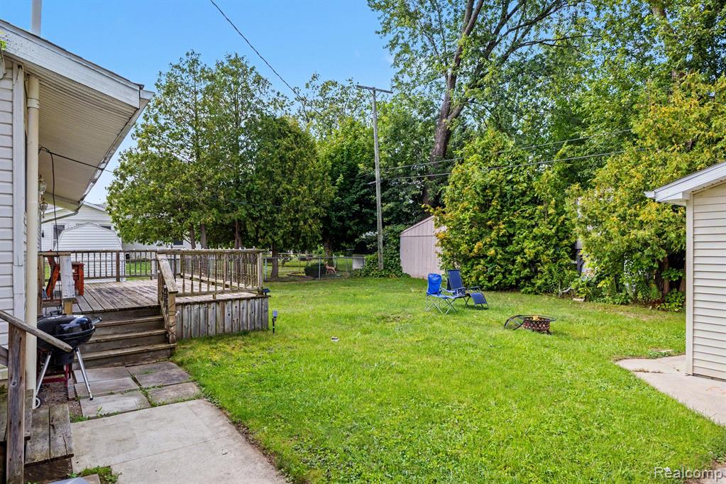 main property photo 21