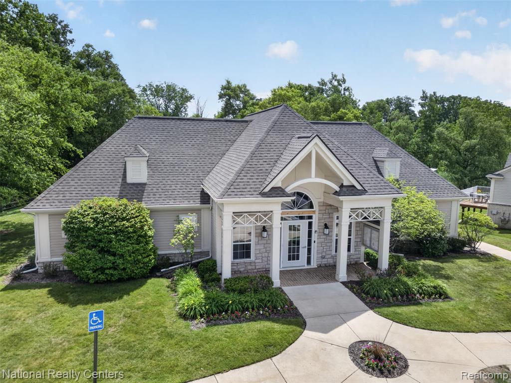 main property photo 46