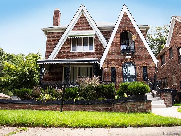 main property photo 0