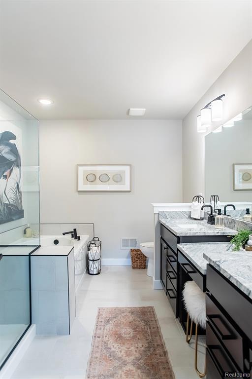 main property photo 61