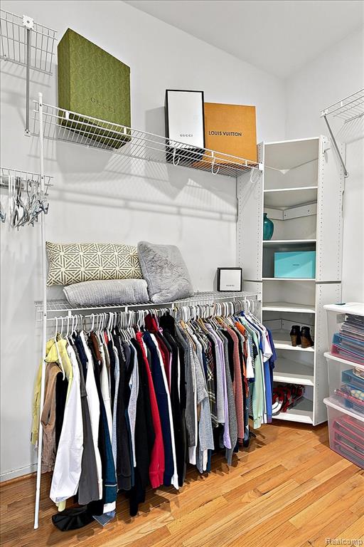 main property photo 64