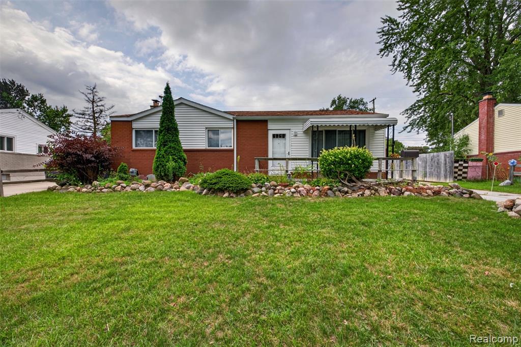 main property photo 0