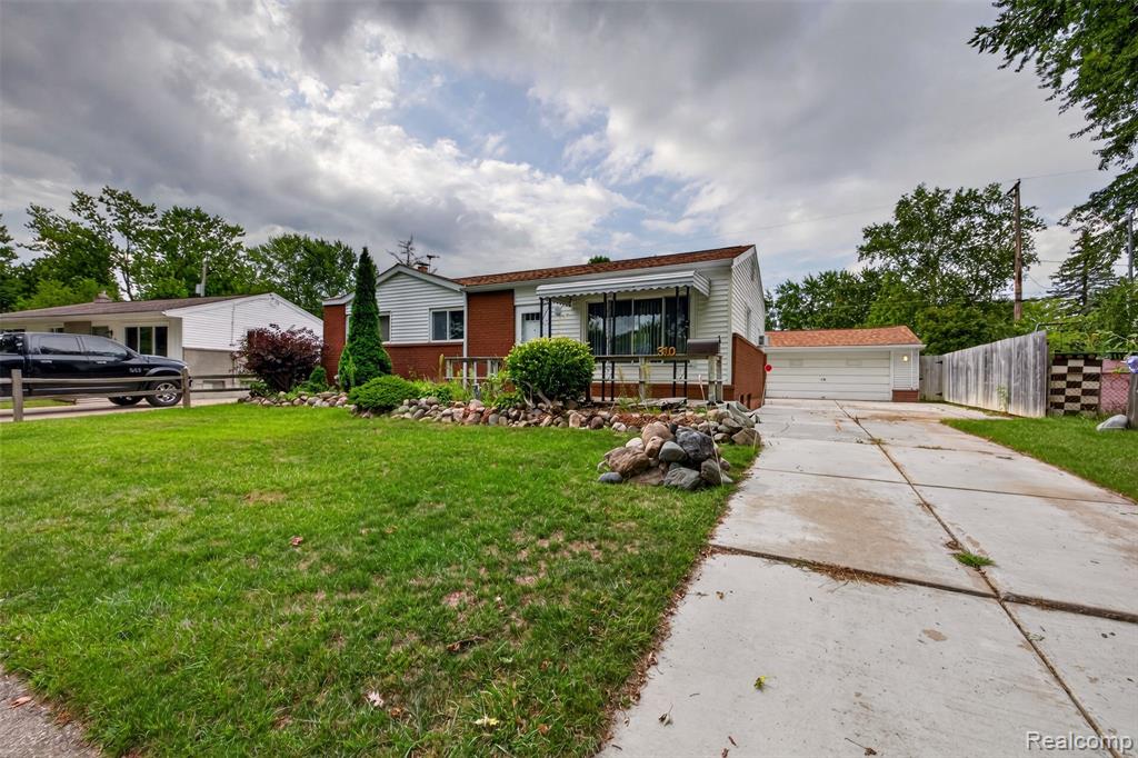 main property photo 1