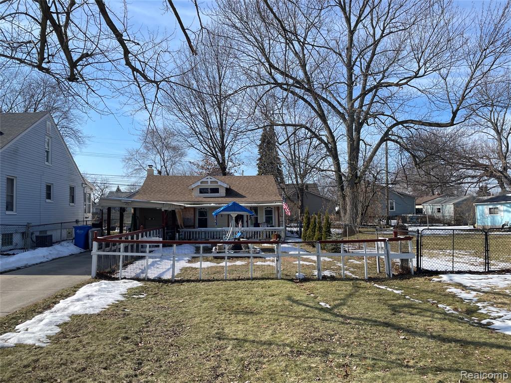 main property photo 2
