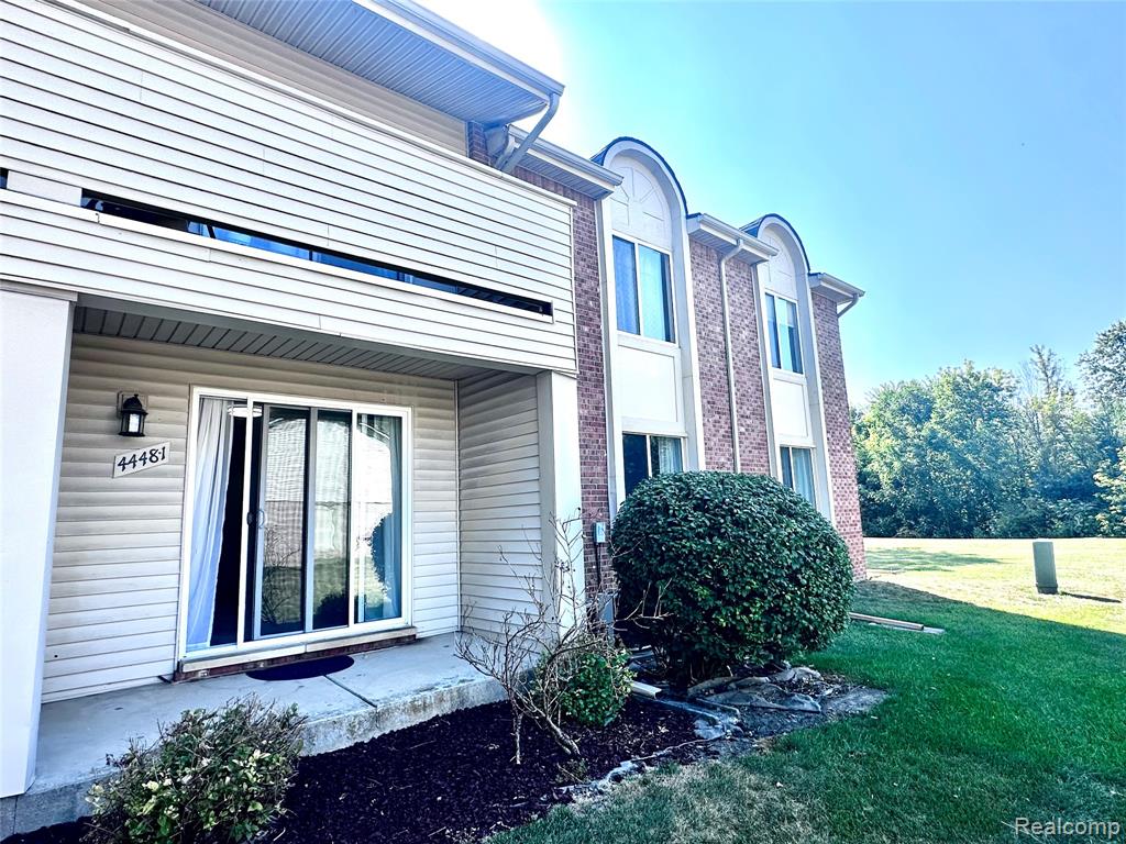 main property photo 45