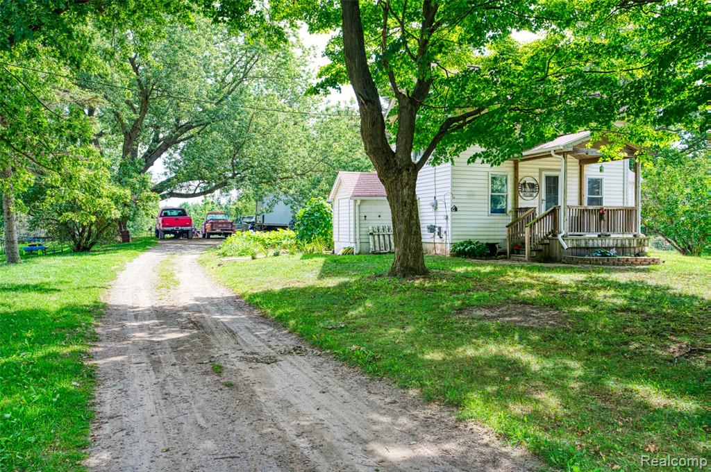 main property photo 27