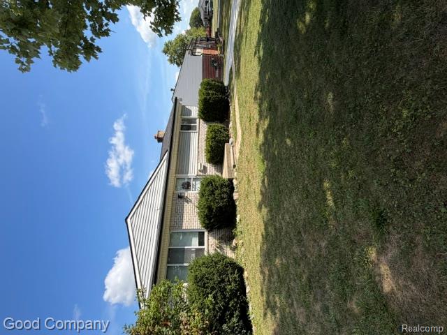 main property photo 0