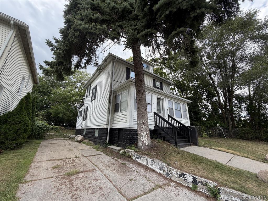 main property photo 1