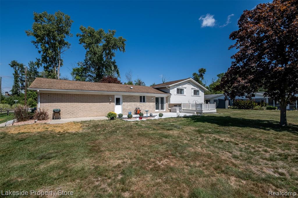 main property photo 46