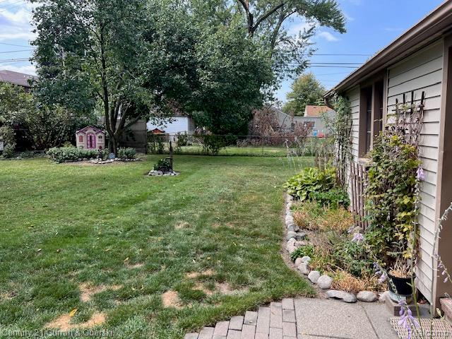 main property photo 11