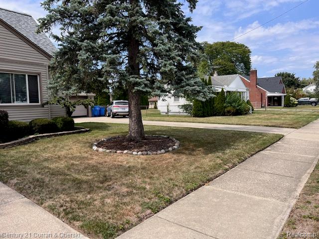main property photo 14