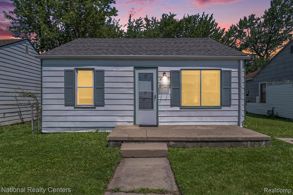 main property photo 1