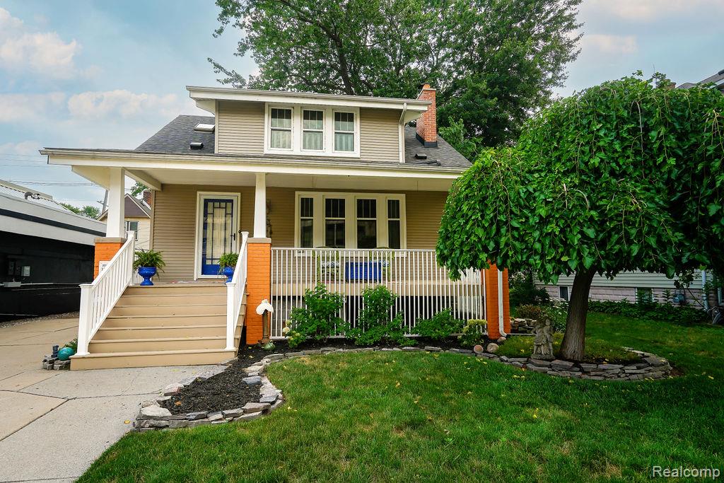 main property photo 0