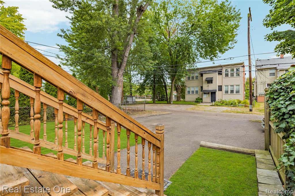 main property photo 65