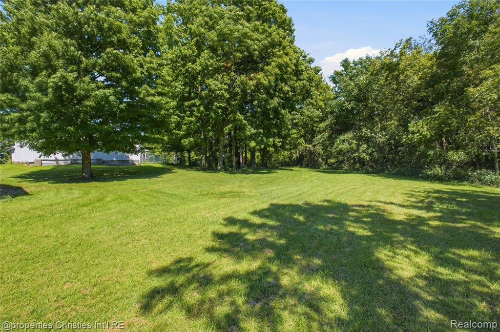 main property photo 46