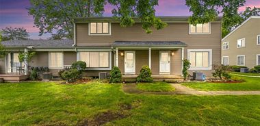 image of property with 2 Bed | 2 Bath | 924 Sqft