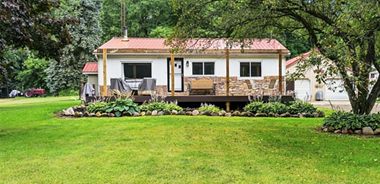 image of property with 3 Bed | 2 Bath | 1,000 Sqft