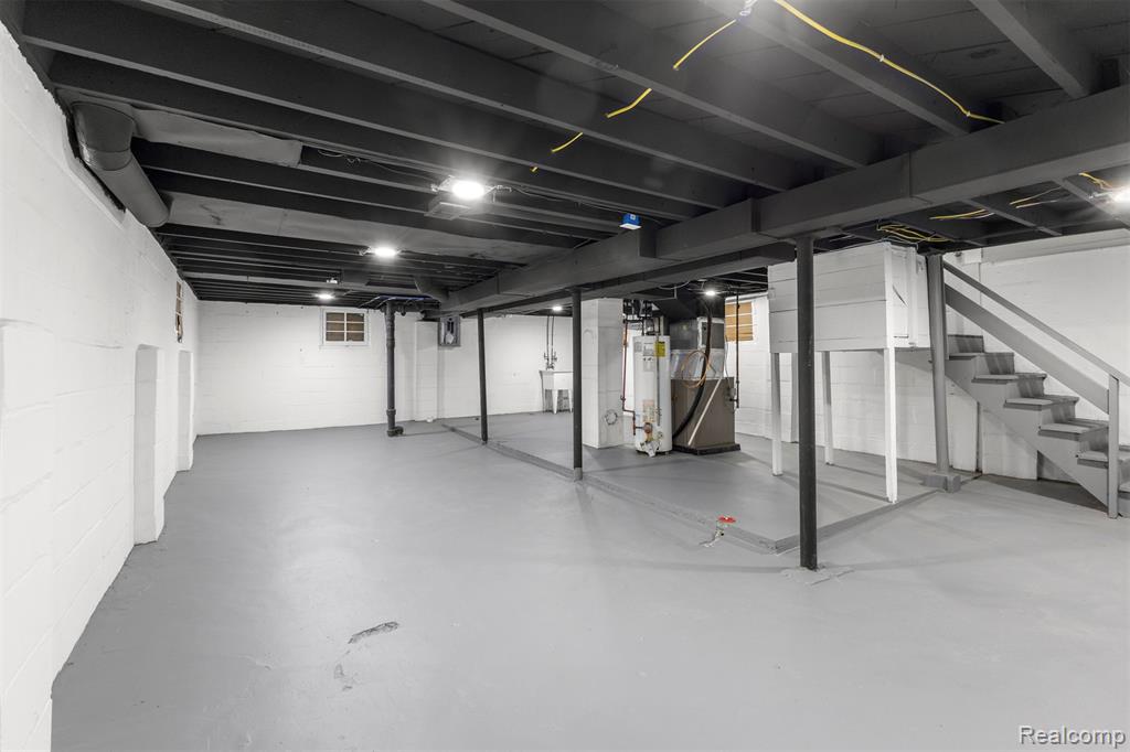 main property photo 54