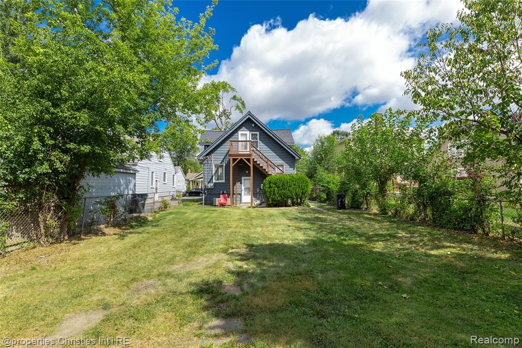 main property photo 34