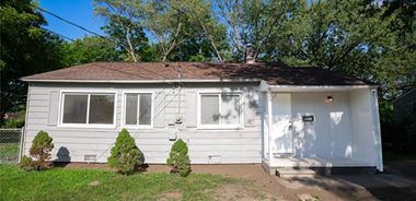 image of property with 2 Bed | 1 Bath | 834 Sqft