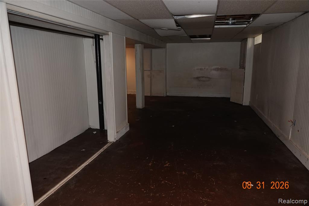 main property photo 20