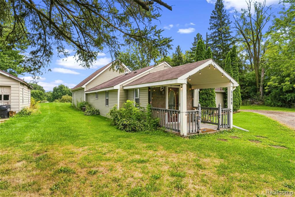 main property photo 3