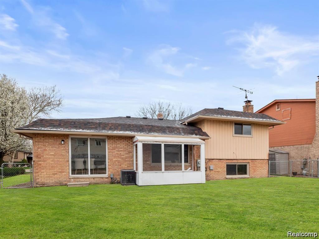 main property photo 31