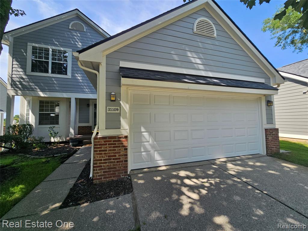 main property photo 0