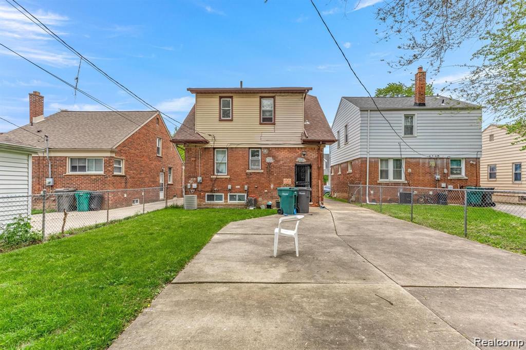 main property photo 24